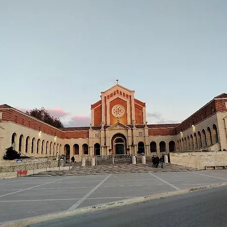La Perla Del Borgo Apartamento Nettuno